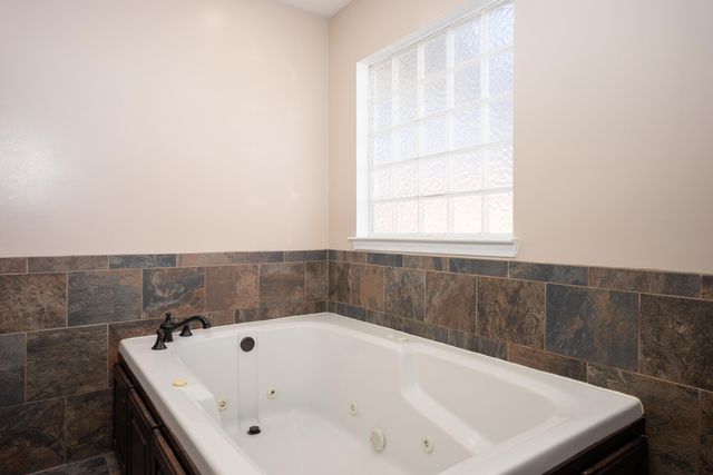 668 Arlis Avenue, Dayton, TN 37321