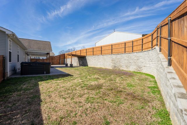 668 Arlis Avenue, Dayton, TN 37321