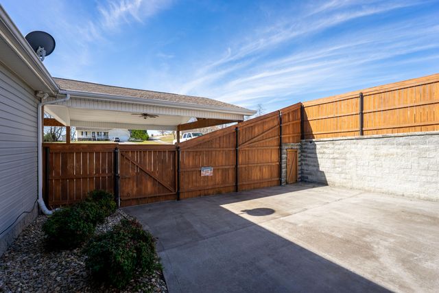 668 Arlis Avenue, Dayton, TN 37321