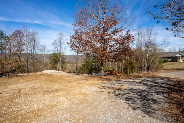 668 Arlis Avenue, Dayton, TN 37321