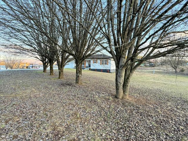 125 Norwood Road, Pikeville, TN 37367