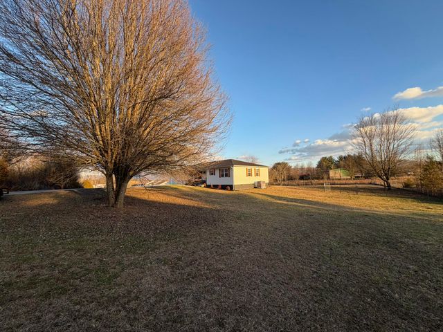 125 Norwood Road, Pikeville, TN 37367