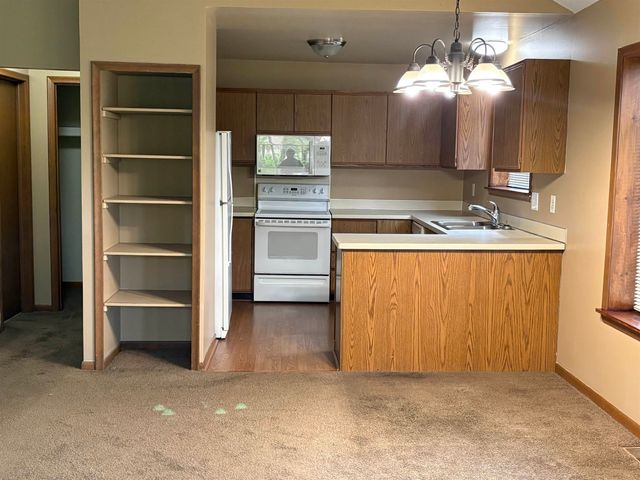1388 Flushing Road, Flushing, MI 48433