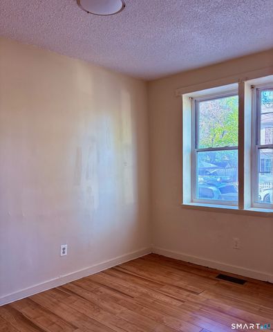 2 Read Street 3, New Haven, CT 06511