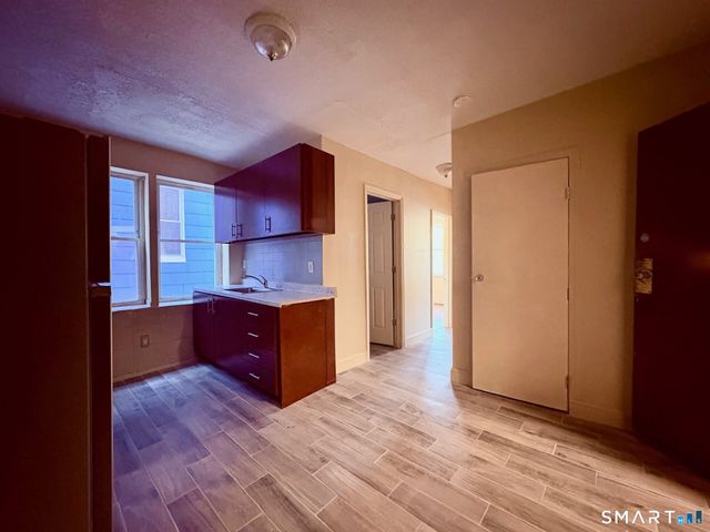 2 Read Street 3, New Haven, CT 06511