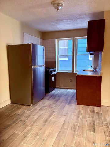 2 Read Street 3, New Haven, CT 06511