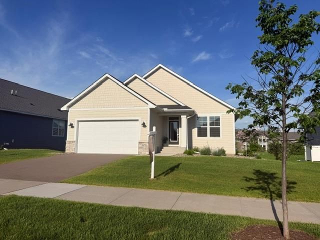 3973 Kokanee Lane N, Lake Elmo, MN 55042