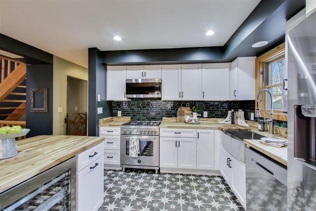 4054 Choctaw Trail, New Buffalo, MI 49117