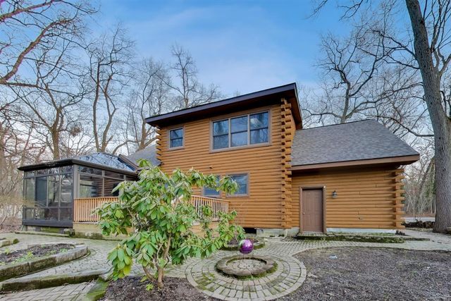 4054 Choctaw Trail, New Buffalo, MI 49117