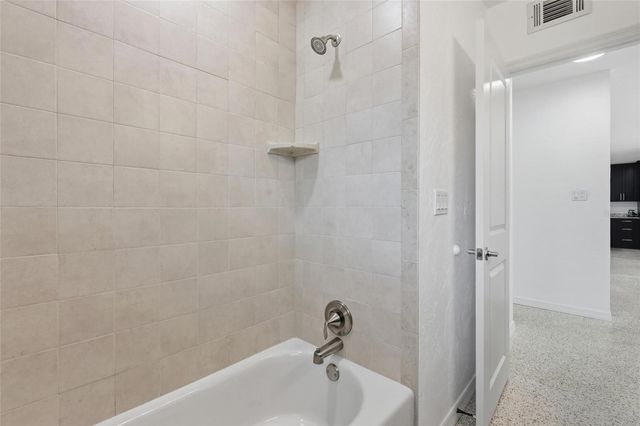 412 W SHADE DRIVE, Venice, FL 34293