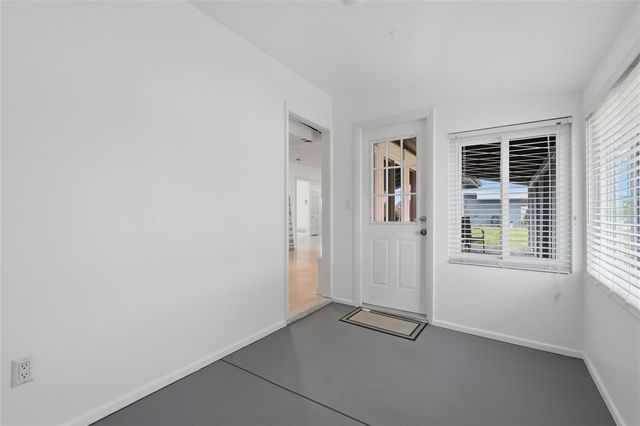 412 W SHADE DRIVE, Venice, FL 34293