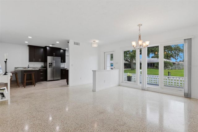 412 W SHADE DRIVE, Venice, FL 34293