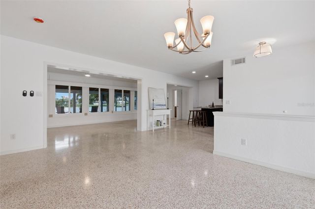 412 W SHADE DRIVE, Venice, FL 34293