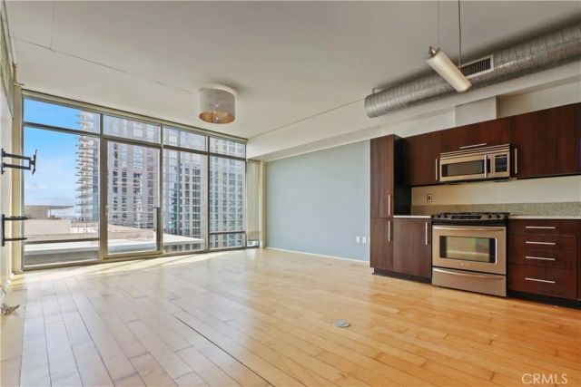 1100 S Hope 1505, Los Angeles, CA 90015