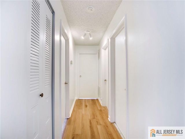 81 Canterbury Court, Piscataway, NJ 08854