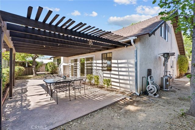 18826 Cabral, Canyon Country, CA 91351