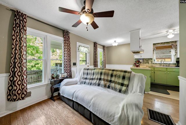106 Walnut Creek Court, Lexington, SC 29073