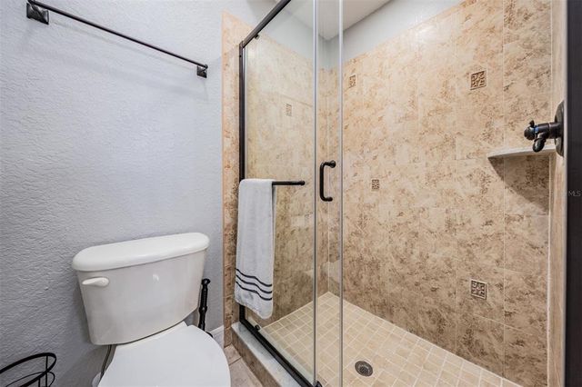 12306 WOODLANDS CIRCLE, Dade City, FL 33525