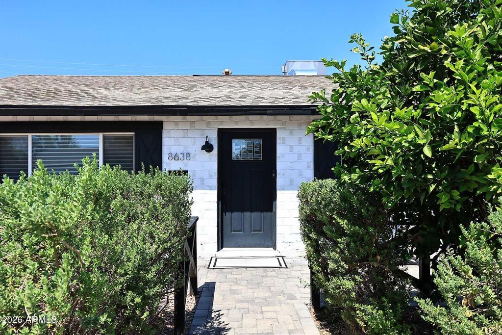 8638 E SHERIDAN Street, Scottsdale, AZ 85257 — photo 5