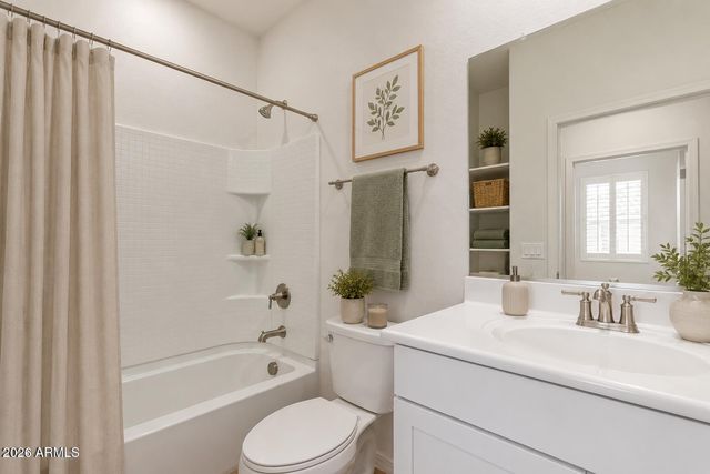 41899 W SAGEBRUSH Court, Maricopa, AZ 85138