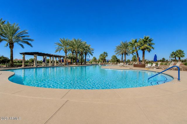 41899 W SAGEBRUSH Court, Maricopa, AZ 85138