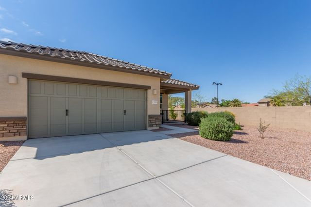 41899 W SAGEBRUSH Court, Maricopa, AZ 85138