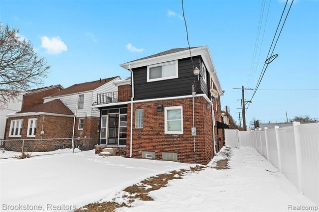 16125 Linwood Street, Detroit, MI 48221