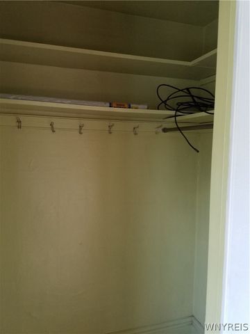 1812 Pierce Avenue, Niagara Falls, NY 14301