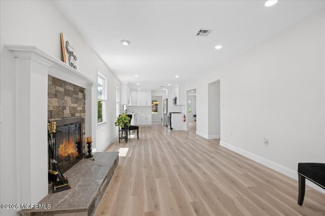 2 Thames Place, Brick, NJ 08723