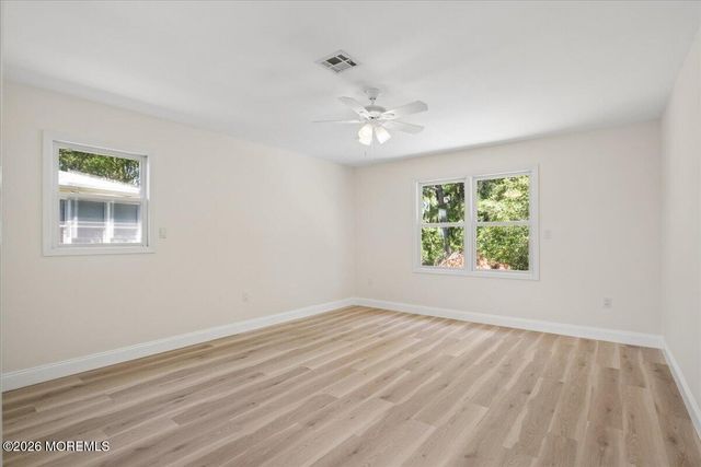 2 Thames Place, Brick, NJ 08723