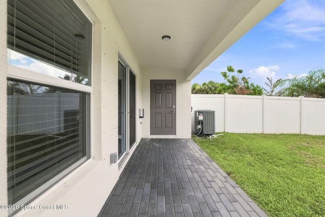 33 Ella Street, Melbourne, FL 32935