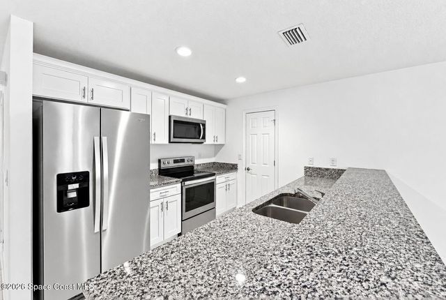 33 Ella Street, Melbourne, FL 32935