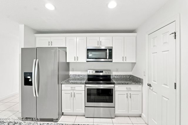 33 Ella Street, Melbourne, FL 32935