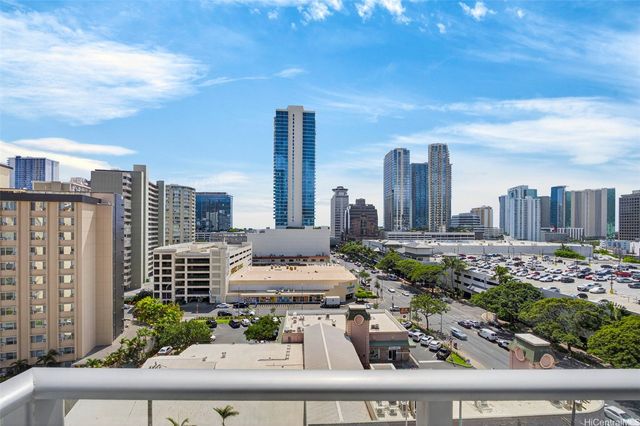 1500 Rycroft Street 912R, Honolulu, HI 96814