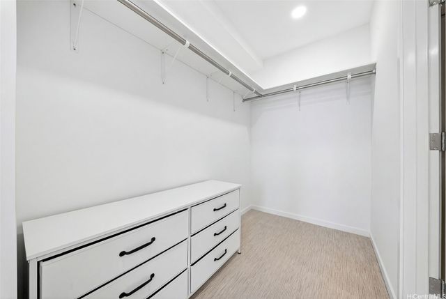 1500 Rycroft Street 912R, Honolulu, HI 96814