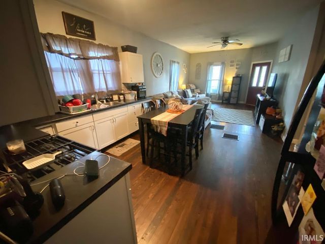 8065 E Terhune Street, Dugger, IN 47848