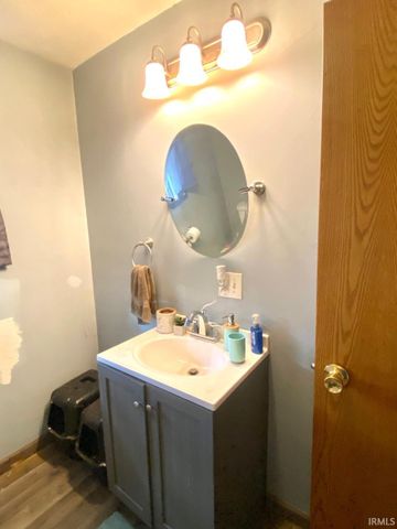 8065 E Terhune Street, Dugger, IN 47848