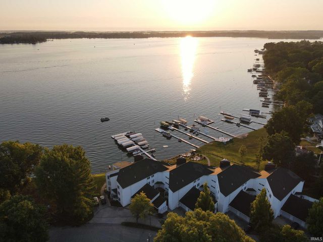 10660 N Southshore Dr # D-1, Syracuse, IN 46567