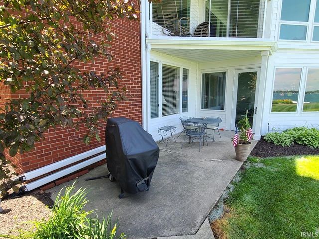 10660 N Southshore Dr # D-1, Syracuse, IN 46567