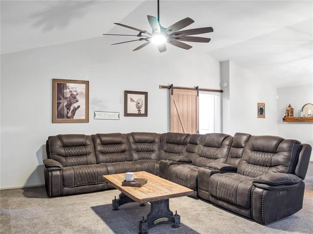 4210 OLD COLONY ROAD, Mulberry, FL 33860