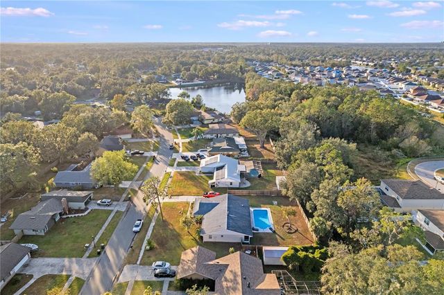 4210 OLD COLONY ROAD, Mulberry, FL 33860