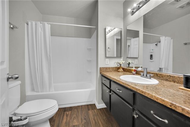 801 Greenbrook Street, Las Vegas, NV 89110