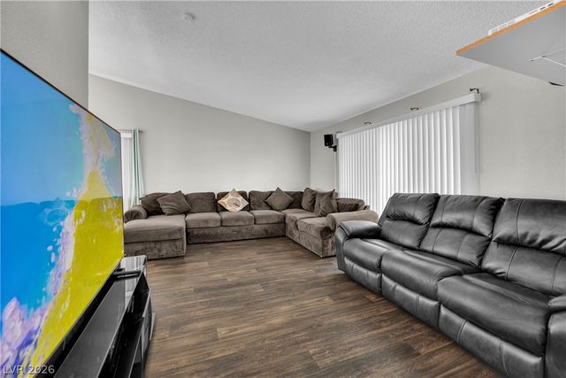 801 Greenbrook Street, Las Vegas, NV 89110