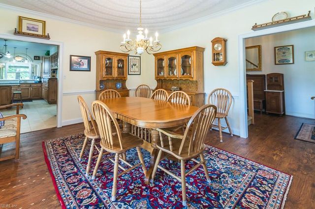 703 S Lismore CT, Newport News, VA 23602