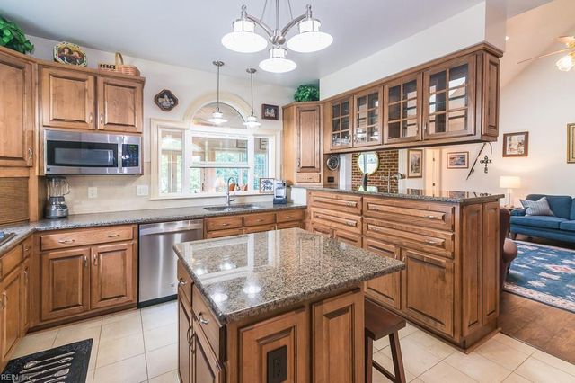 703 S Lismore CT, Newport News, VA 23602