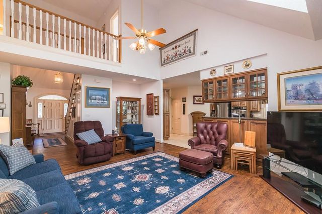 703 S Lismore CT, Newport News, VA 23602