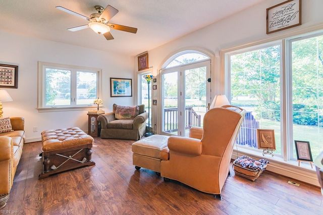 703 S Lismore CT, Newport News, VA 23602