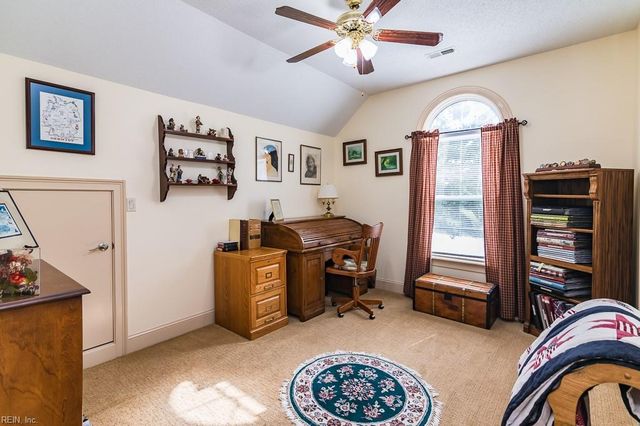 703 S Lismore CT, Newport News, VA 23602