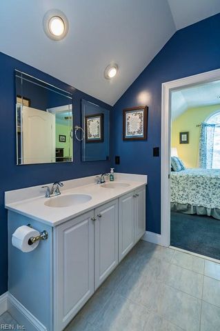 703 S Lismore CT, Newport News, VA 23602