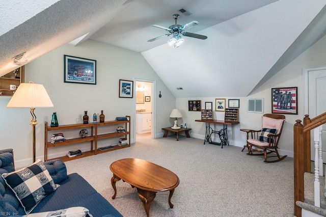 703 S Lismore CT, Newport News, VA 23602